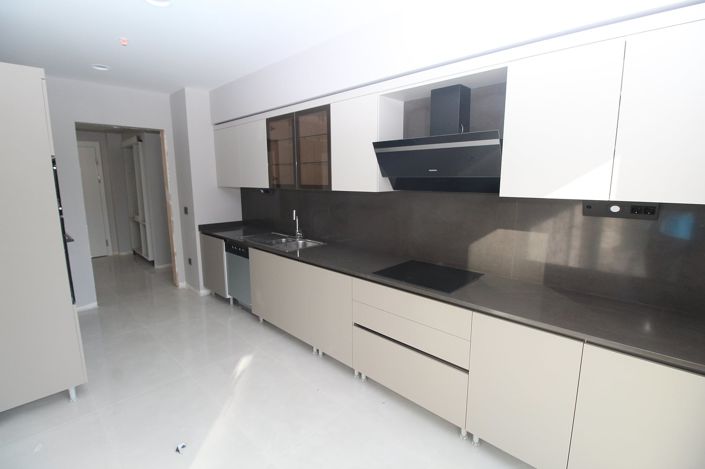 Image No.6-3 Bed Apartment for sale