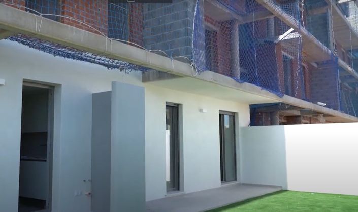 Image No.12-4 Bed Apartment for sale