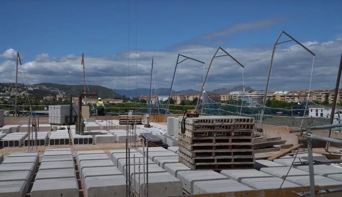 Image No.13-4 Bed Apartment for sale