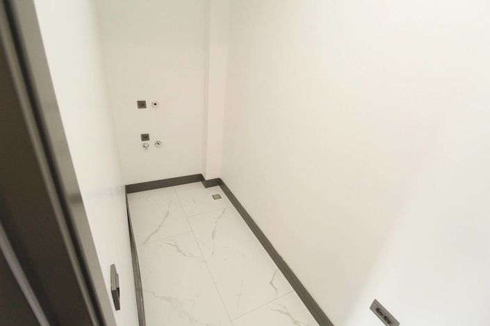 Image No.38-5 Bed House/Villa for sale