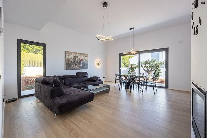 Image No.47-4 Bed House/Villa for sale