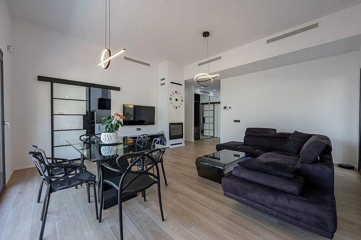 Image No.51-4 Bed House/Villa for sale