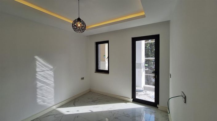 Image No.10-1 Bed Apartment for sale