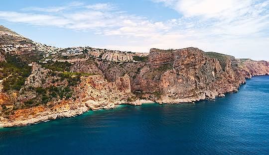 Image No.10-4 Bed House/Villa for sale