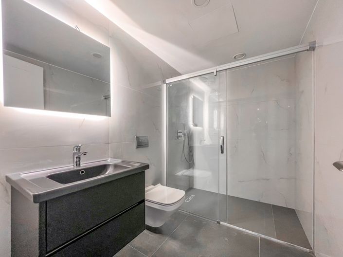 Image No.29-6 Bed House/Villa for sale