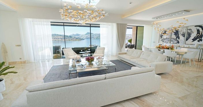 Image No.8-5 Bed House/Villa for sale