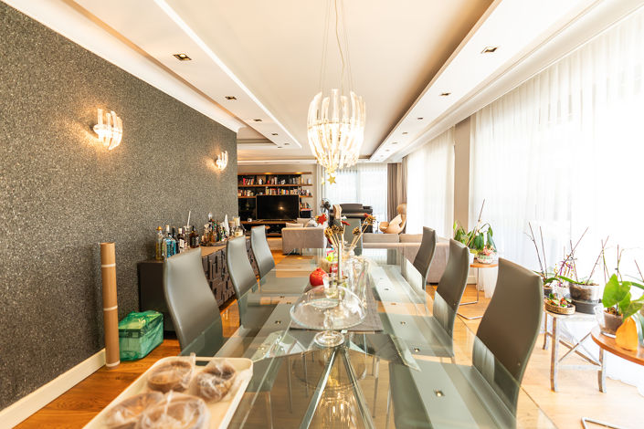 Image No.10-5 Bed House/Villa for sale