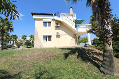 Exterior 9