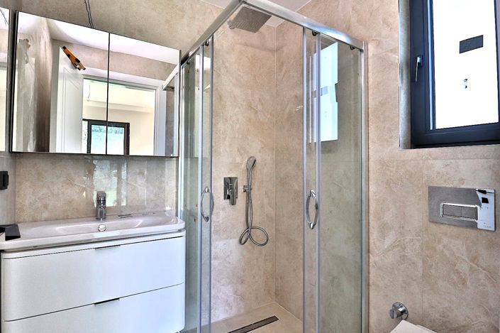 Image No.25-2 Bed Apartment for sale