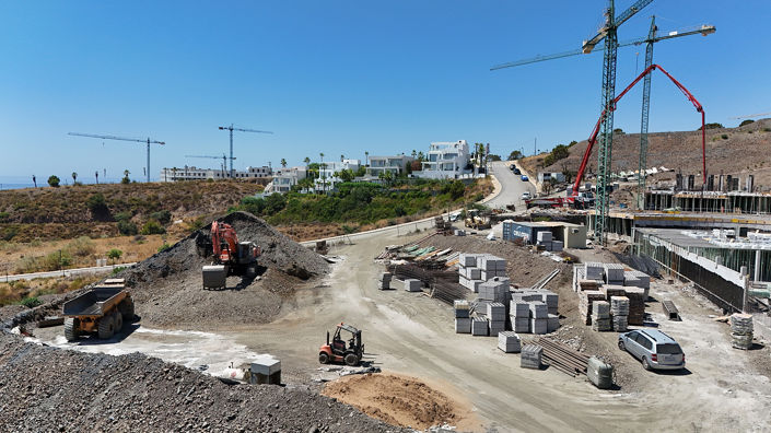 Image No.10-3 Bed Apartment for sale