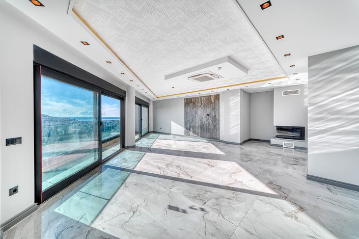 Image No.10-6 Bed House/Villa for sale