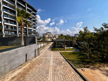 Exterior 9