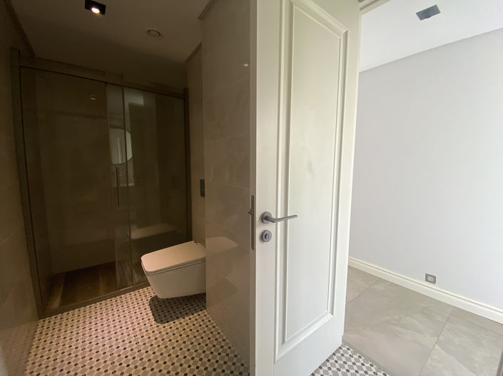 Image No.33-1 Bed Apartment for sale