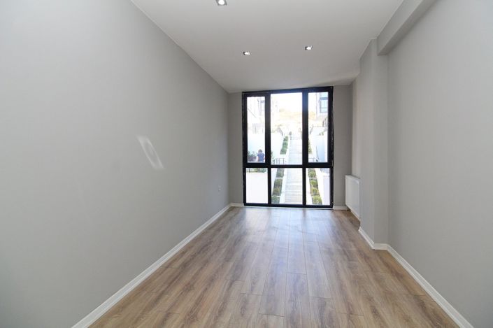 Image No.17-3 Bed Apartment for sale