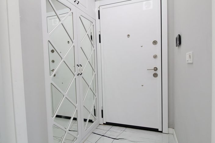 Image No.24-3 Bed Apartment for sale