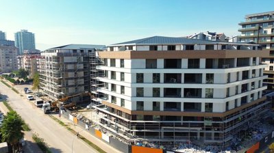 Exterior 4