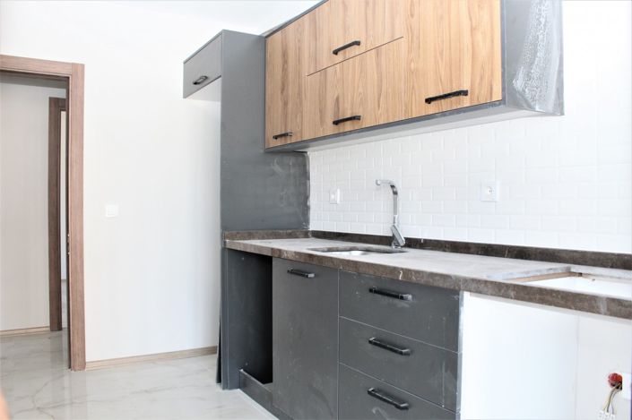 Image No.16-2 Bed Apartment for sale