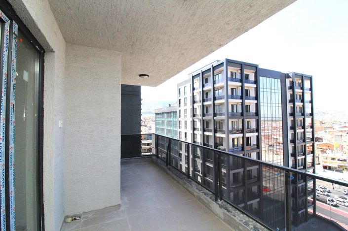 Image No.8-3 Bed Apartment for sale