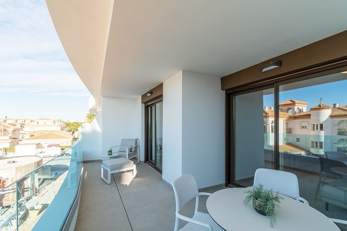 Image No.30-4 Bed Apartment for sale