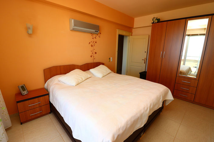 Image No.26-3 Bed Apartment for sale