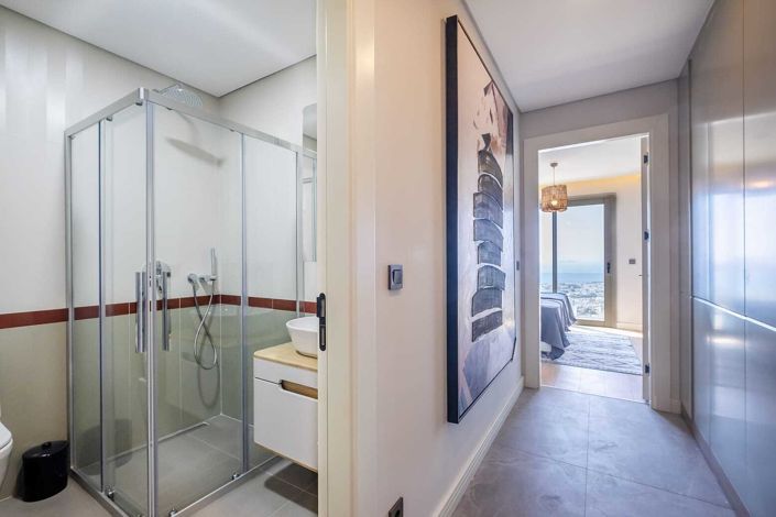 Image No.31-3 Bed Apartment for sale