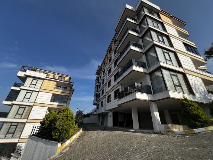 Image No.11-3 Bed Apartment for sale