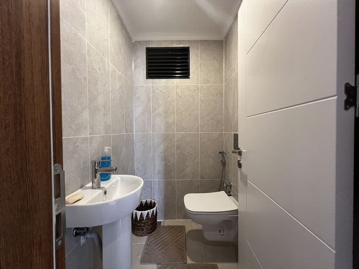 Image No.31-3 Bed Apartment for sale