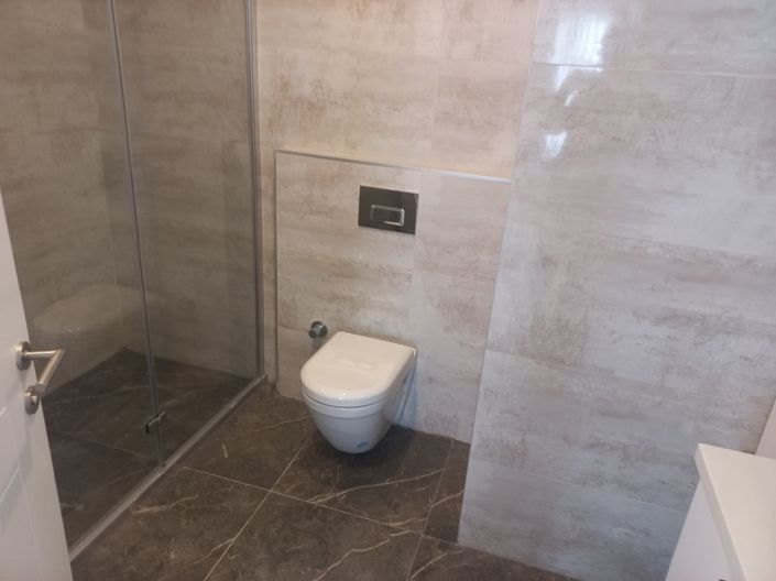 Image No.10-3 Bed Apartment for sale