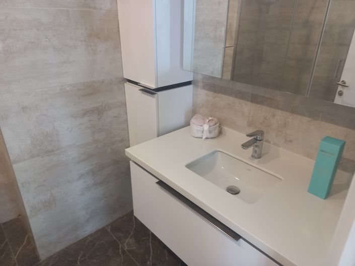 Image No.11-3 Bed Apartment for sale