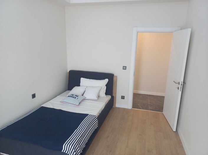 Image No.12-3 Bed Apartment for sale