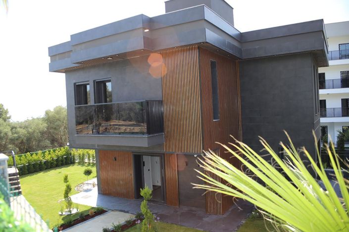 Image No.5-6 Bed House/Villa for sale