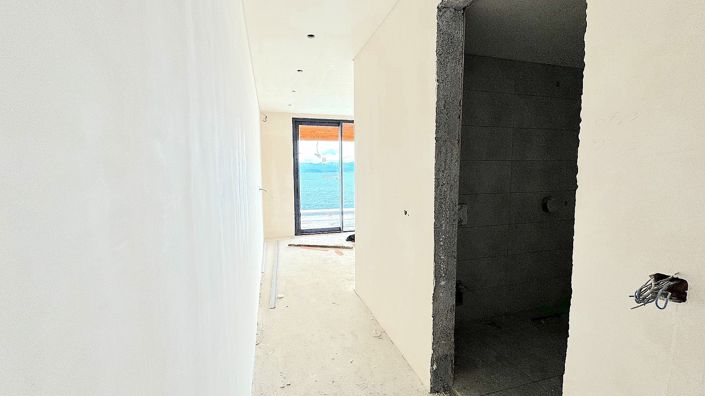 Image No.30-3 Bed Apartment for sale