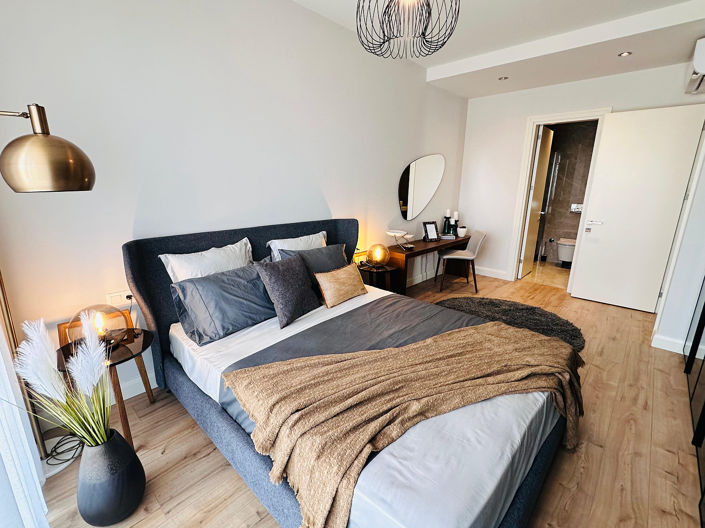 Image No.10-1 Bed Apartment for sale