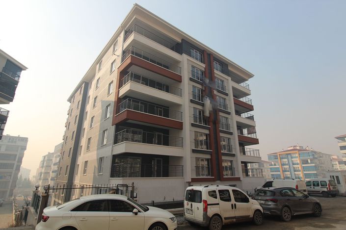 Image No.3-3 Bed Apartment for sale