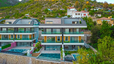 Exterior 6