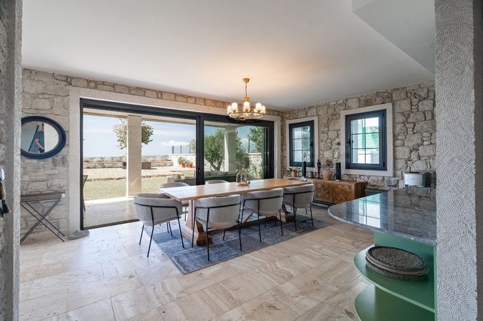 Image No.24-6 Bed House/Villa for sale