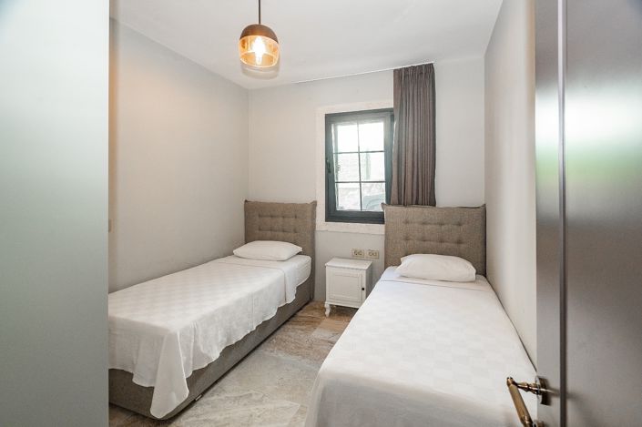 Image No.36-6 Bed House/Villa for sale