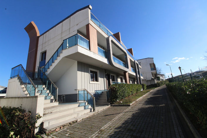 Image No.5-4 Bed Apartment for sale