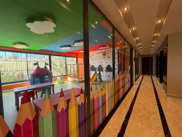 Exterior 15