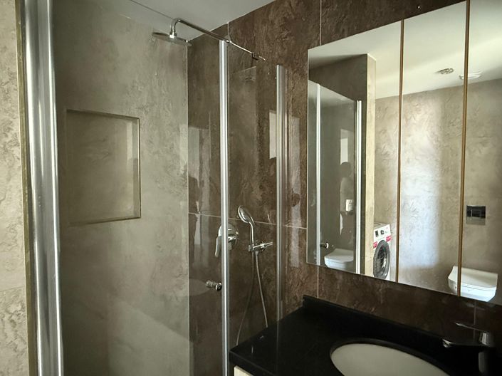 Image No.29-2 Bed Apartment for sale