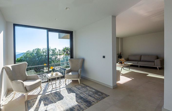 Image No.14-2 Bed Apartment for sale