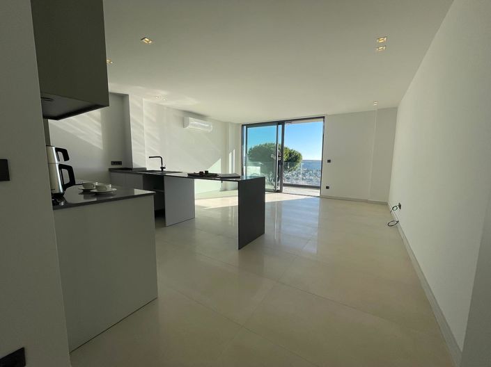 Image No.17-2 Bed Apartment for sale