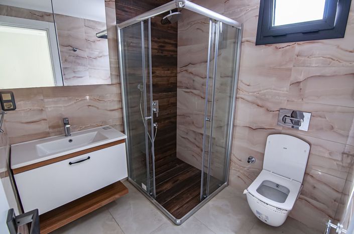 Image No.22-2 Bed Apartment for sale