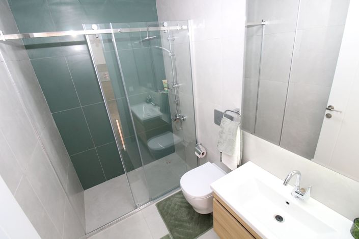 Image No.21-2 Bed Apartment for sale