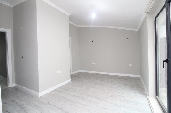 Image No.37-2 Bed Apartment for sale