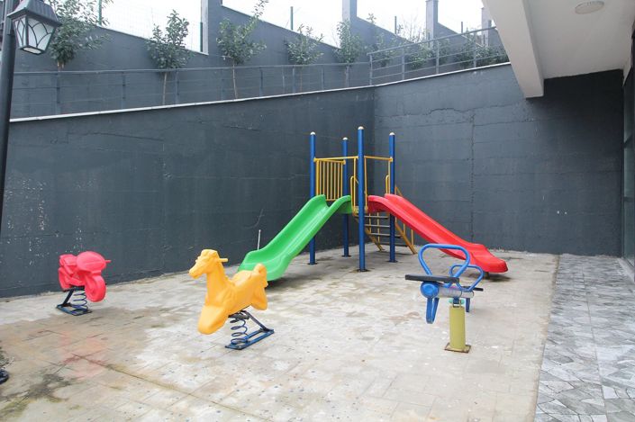 Image No.24-3 Bed Apartment for sale