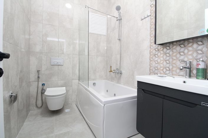 Image No.38-3 Bed Apartment for sale