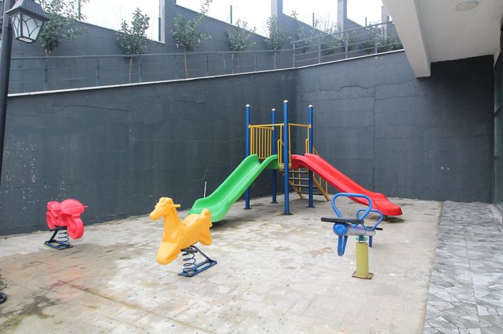 Image No.24-3 Bed Apartment for sale