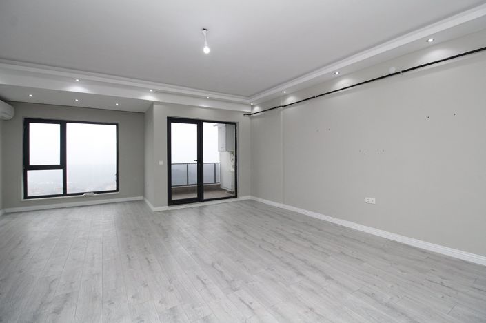 Image No.25-3 Bed Apartment for sale