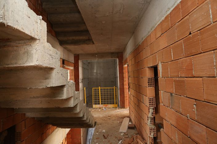 Image No.25-2 Bed Apartment for sale